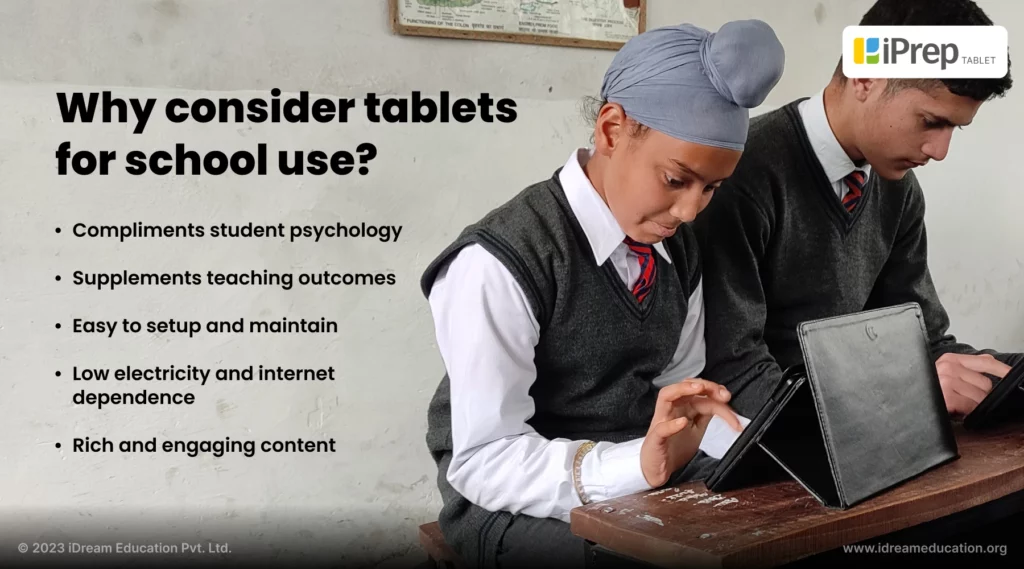 This image gives you a list of 5 reasons for considering tablets for school use with a visual of tablets being used in schools.